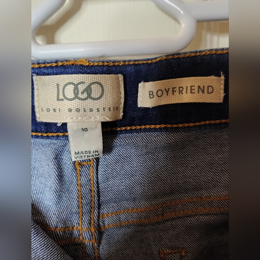 LOGO by Lori Goldstein Dark Blue Boyfriend Jeans. Size 10. NWT - Picture 5 of 9